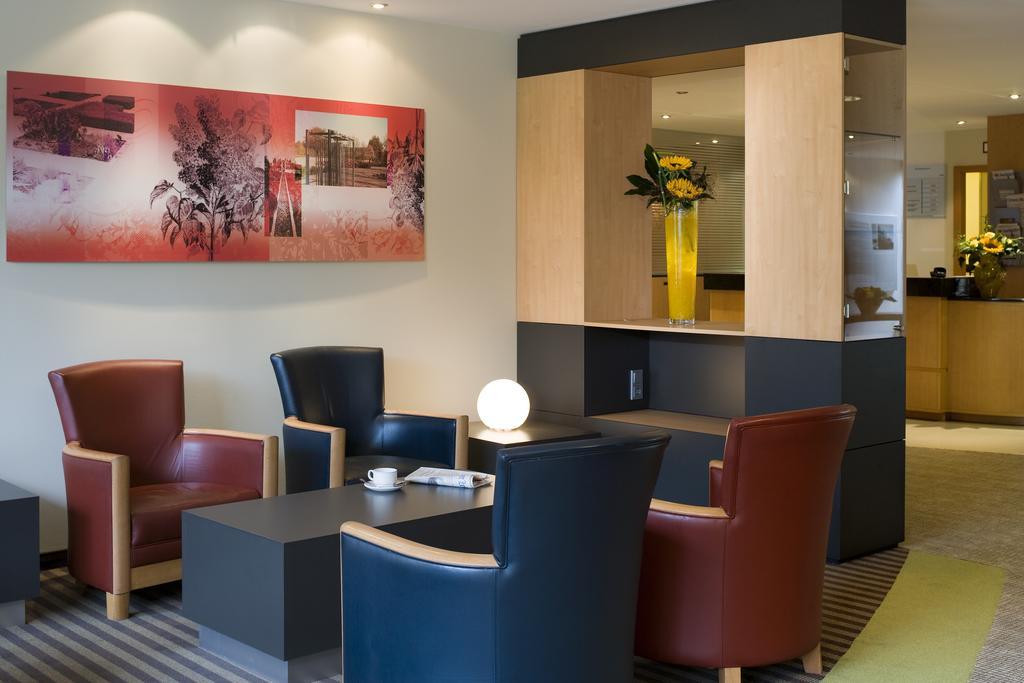 Mercure Hotel Saarbruecken Sued Interior photo